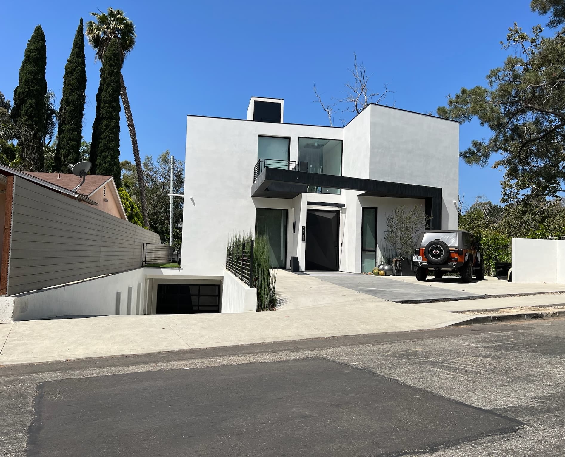 Bel Air McClellan Dr custom home, on-site photograph 10