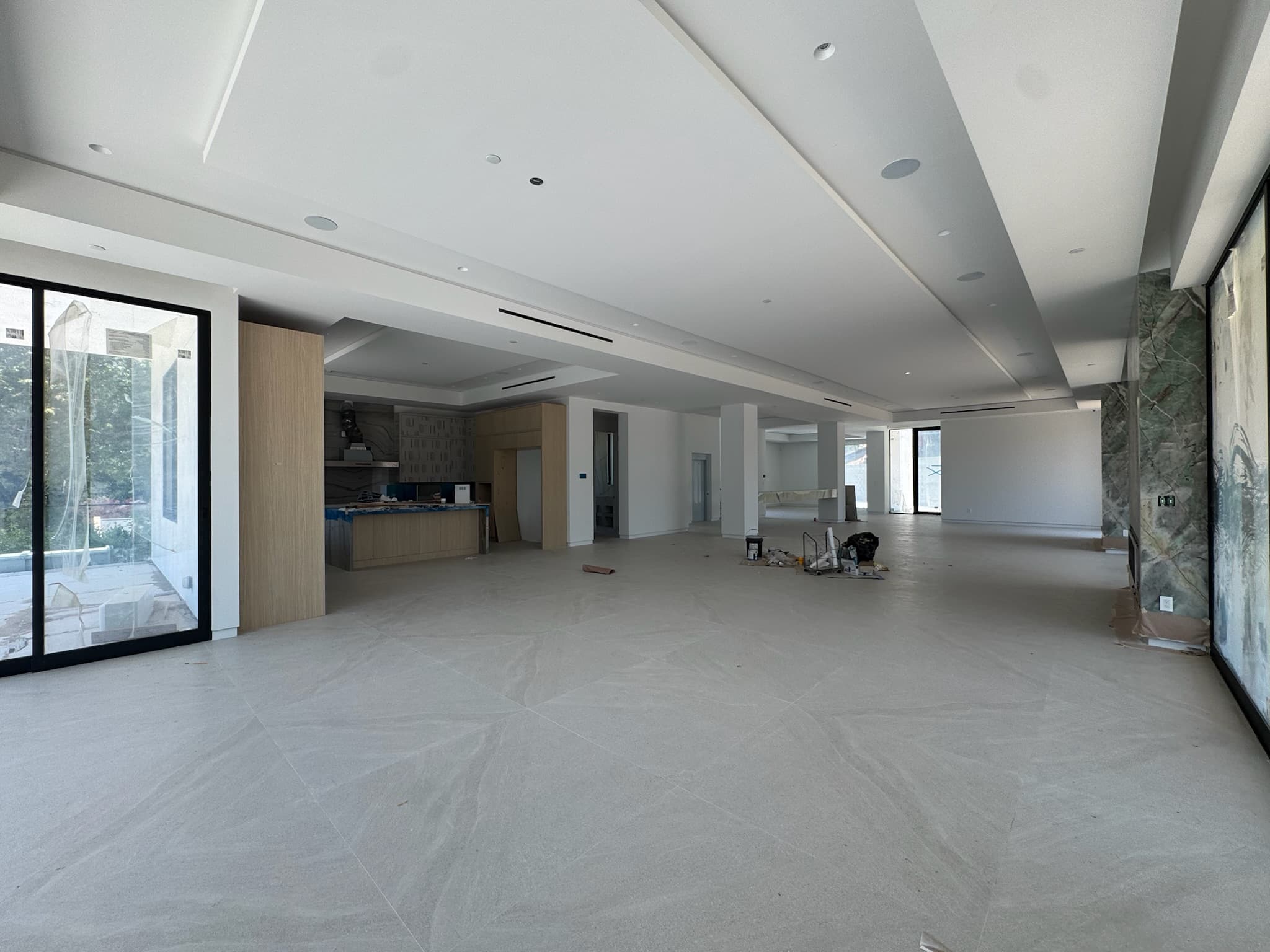 Beverly Hills Acanto PL custom home, on-site photograph 1