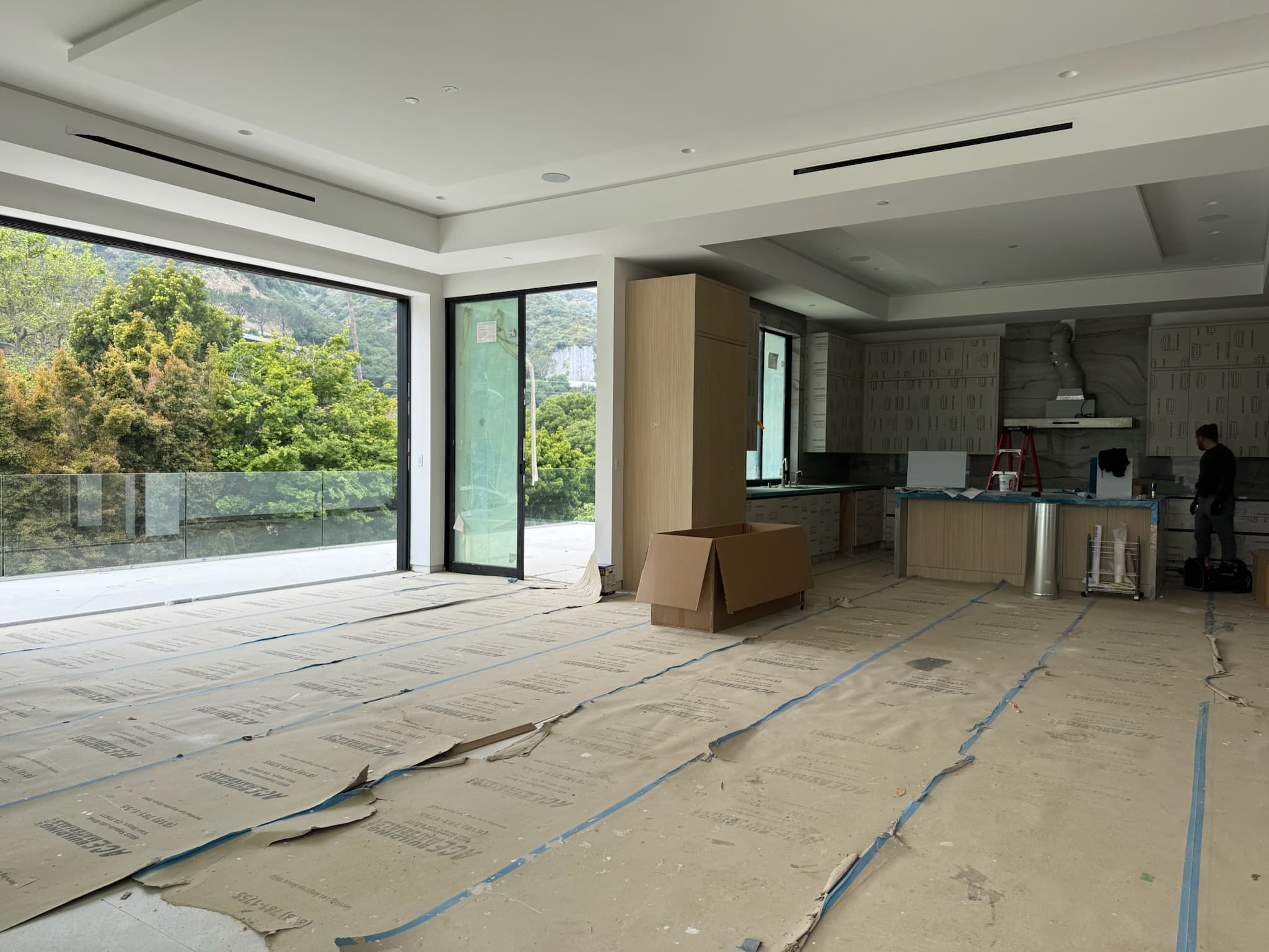 Beverly Hills Acanto PL custom home, on-site photograph 16