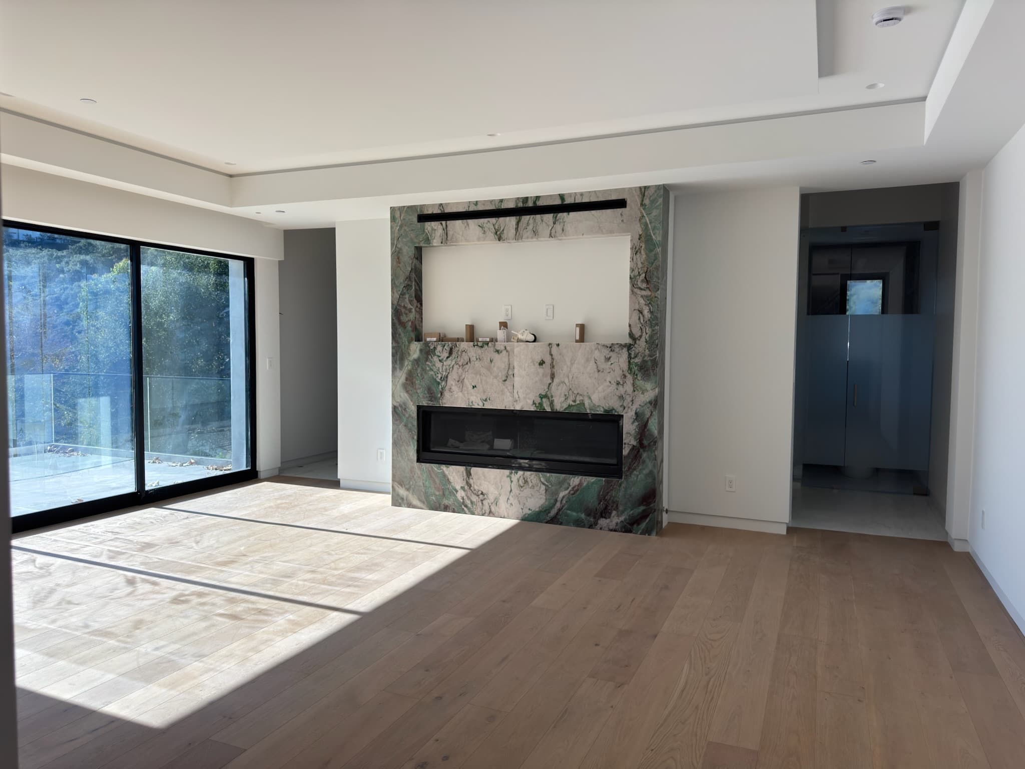 Beverly Hills Acanto PL custom home, on-site photograph 20