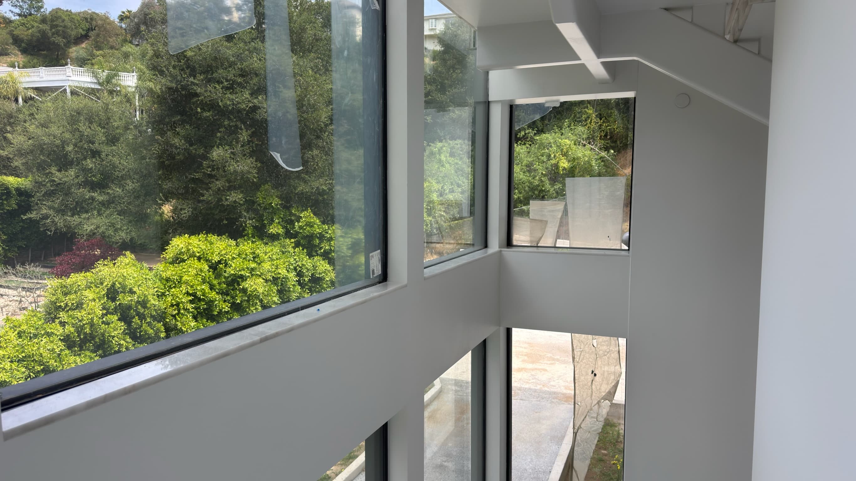 Beverly Hills Acanto PL custom home, on-site photograph 21
