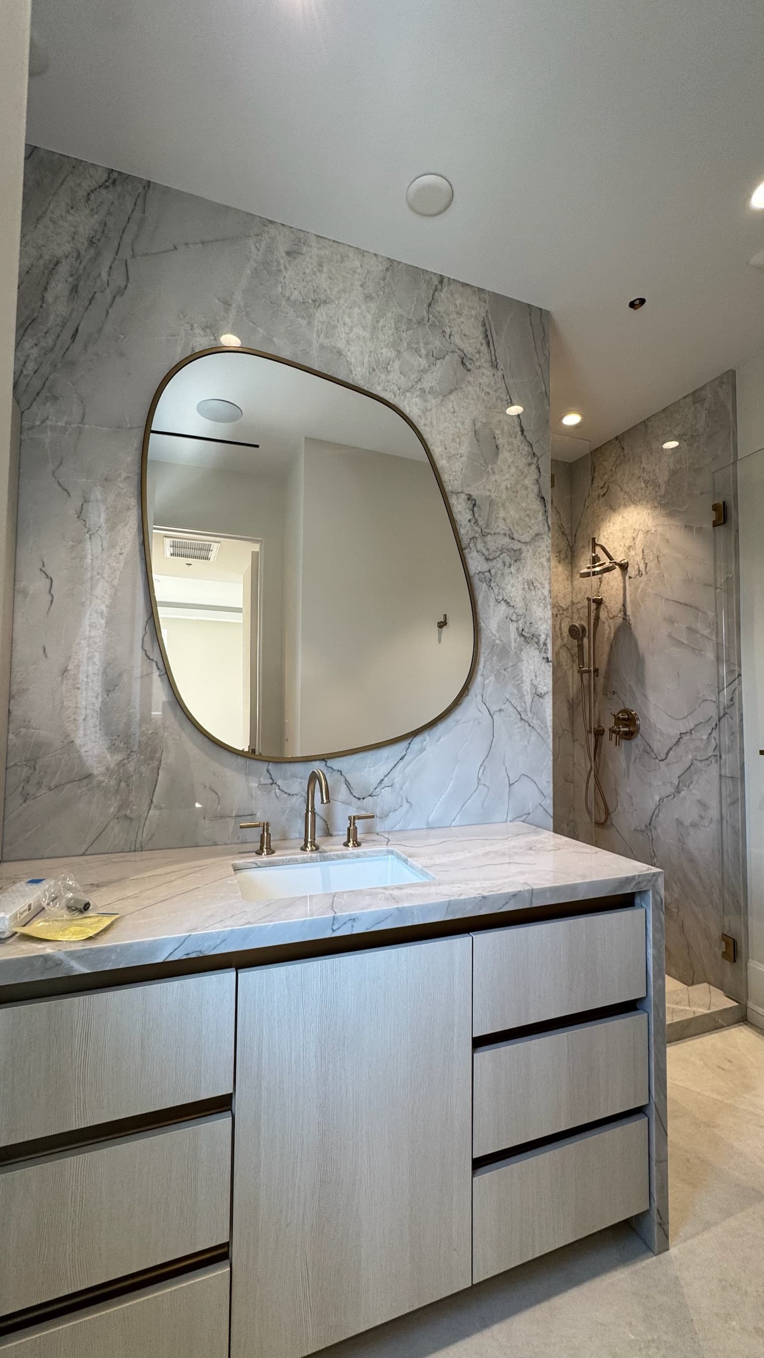Beverly Hills Camden Dr custom home, on-site photograph 32