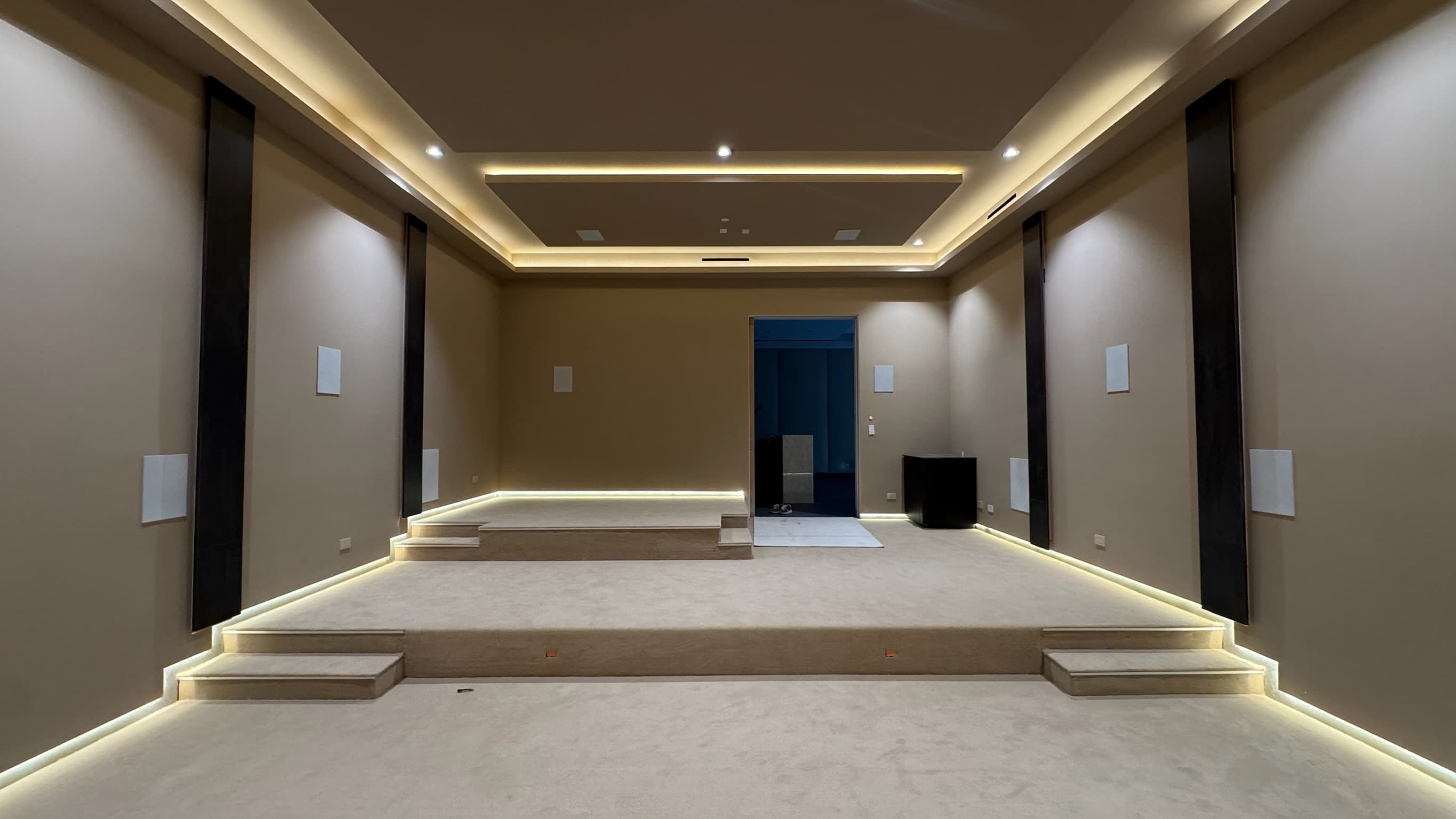 Beverly Hills Camden Dr custom home, on-site photograph 36
