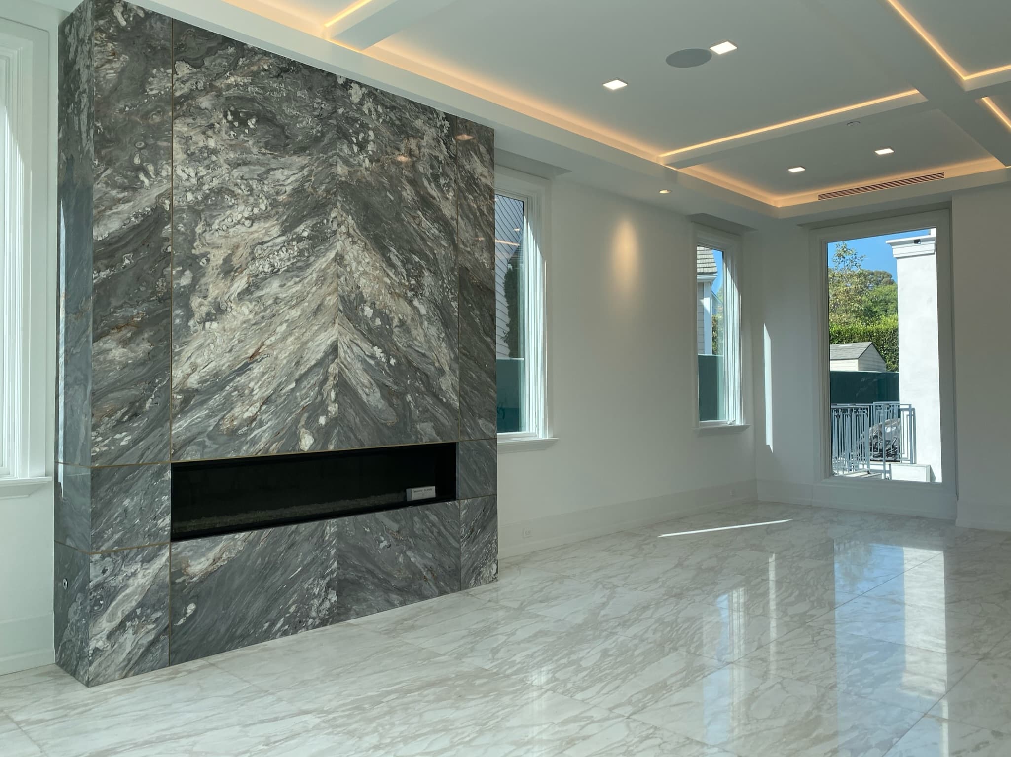 Los Angeles Helena St custom home, on-site photograph 21