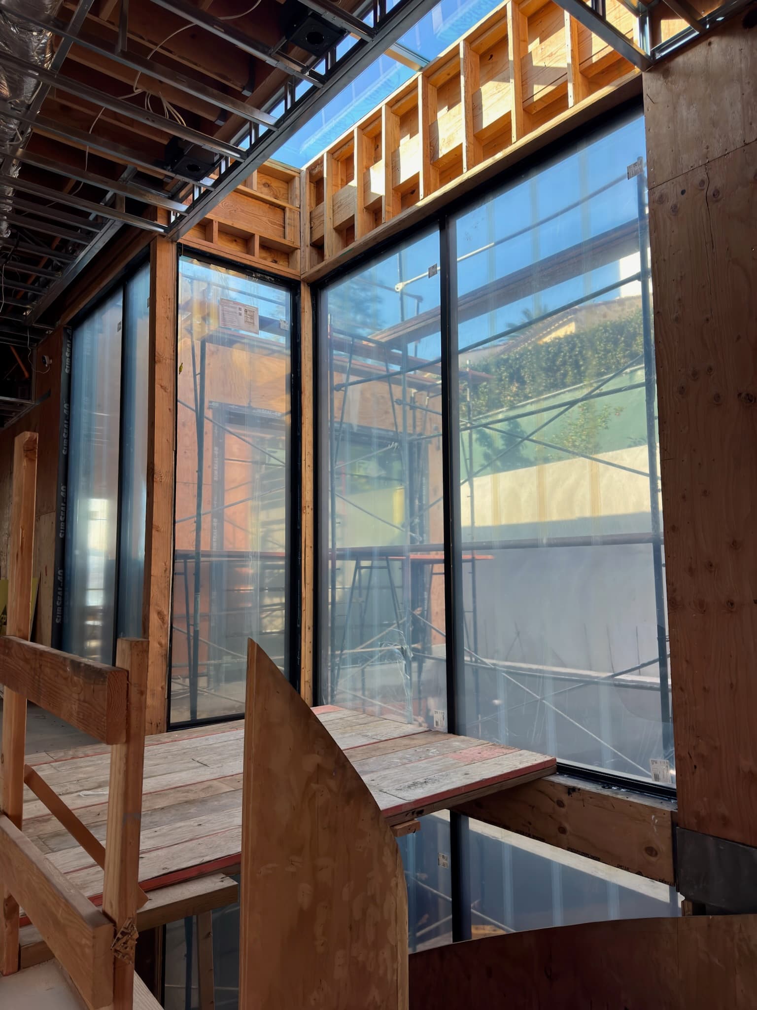 Brentwood Alpine DR custom home, on-site photograph 4