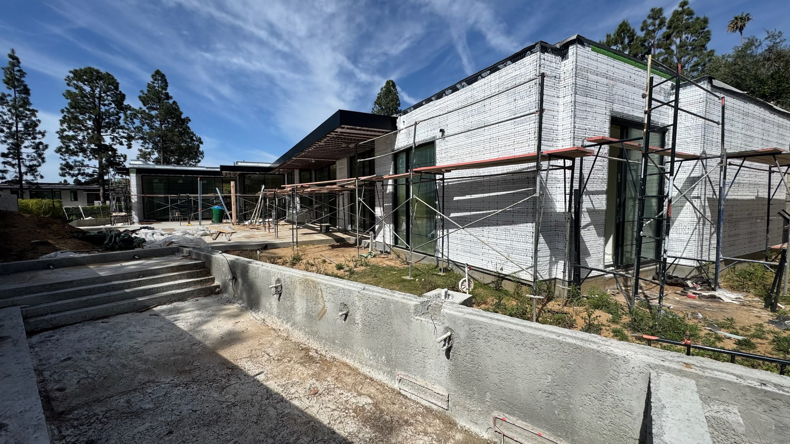 Brentwood Alpine DR custom home, on-site photograph 13